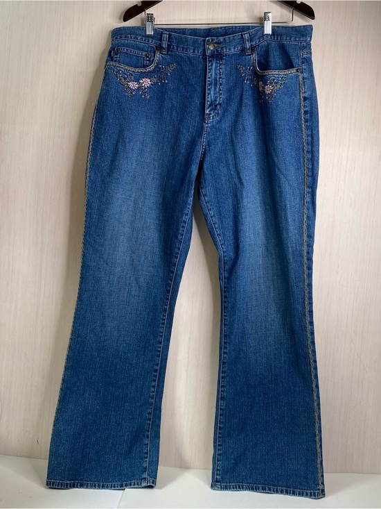Lauren Jean Co Denim - Lauren Jean Co by Ralph Lauren Embroidered Medium Wash Boot Cut Jeans Size 16